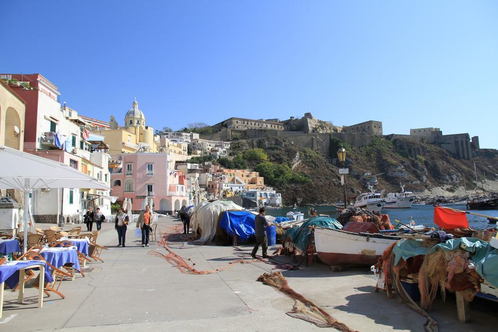 La Casa Di Titina Leilighet Procida Eksteriør bilde